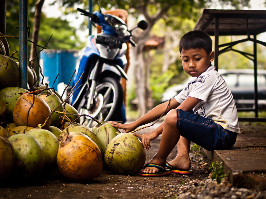 Coconut Madé, Pura Luhur Uluwatu - Bali